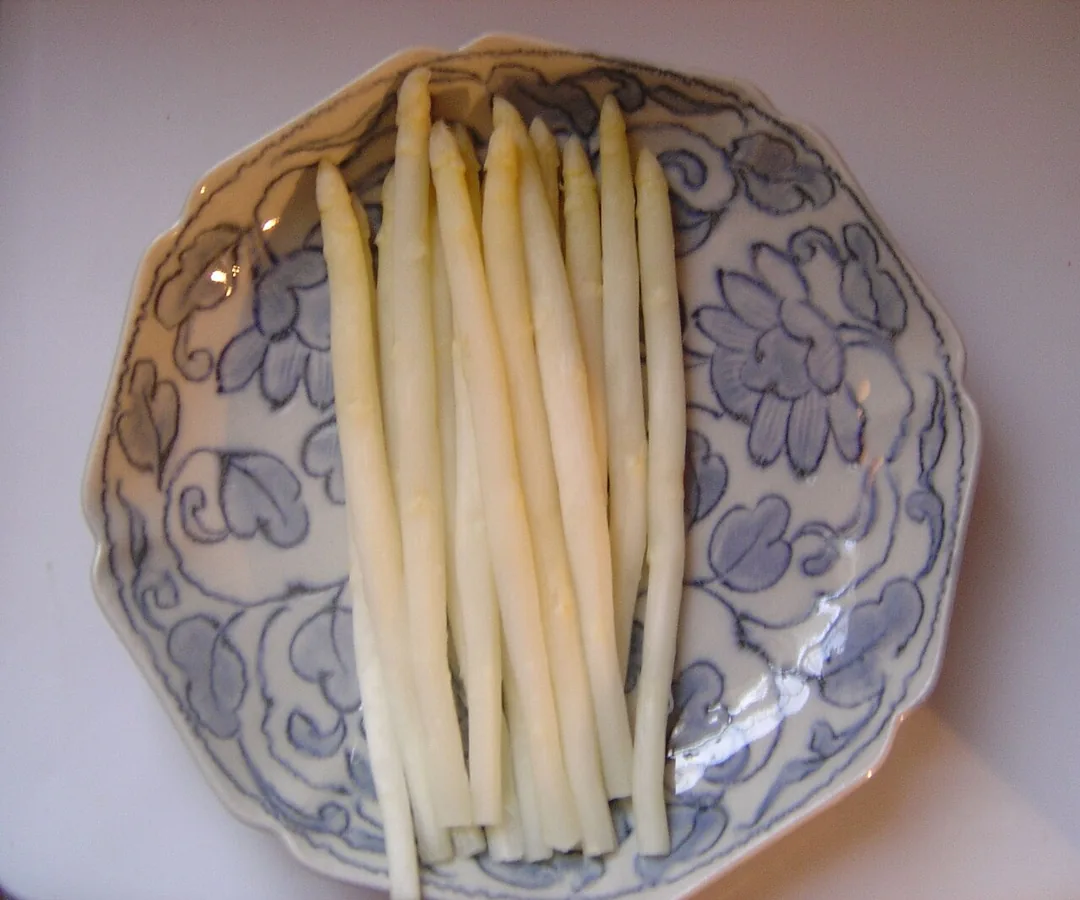 White Asparagus